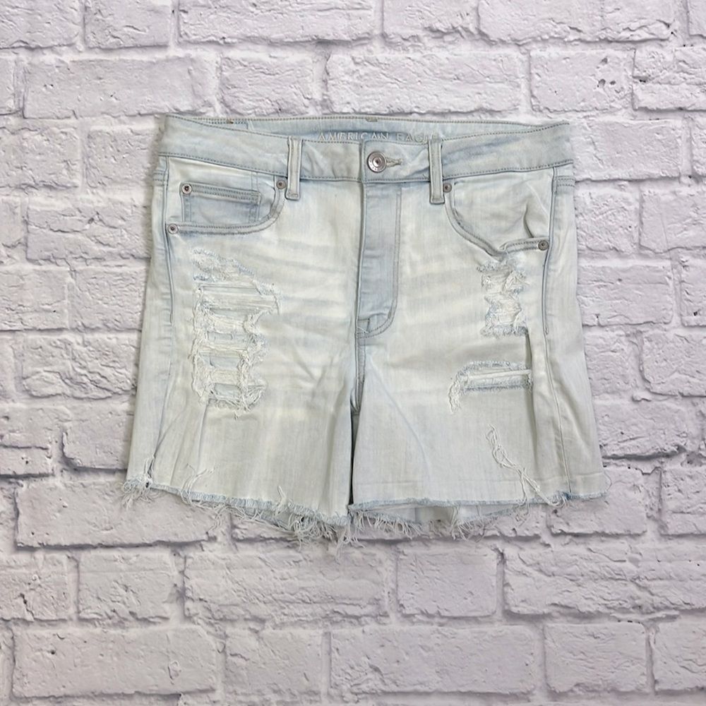 American Eagle Outfitters Light Wash Distressed Denim Jean Shorts
